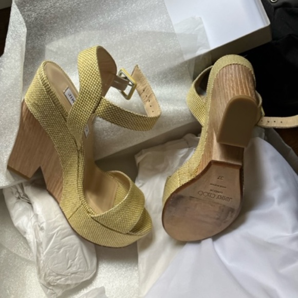 Jimmy Chu Shoes - Picture 2 of 3